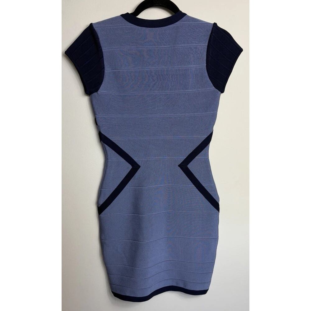Stretta Bandage Dress Dlue Color Blocked Size Medium Stretch Compression - Picture 2 of 6